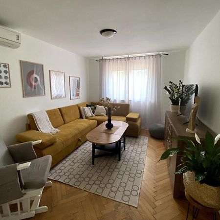 Apartman Francesca Pula Bagian luar foto