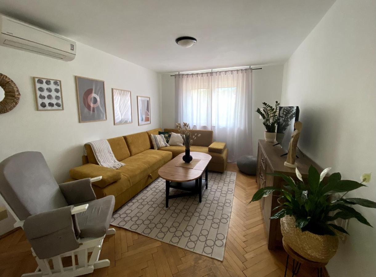 Apartman Francesca Pula Bagian luar foto