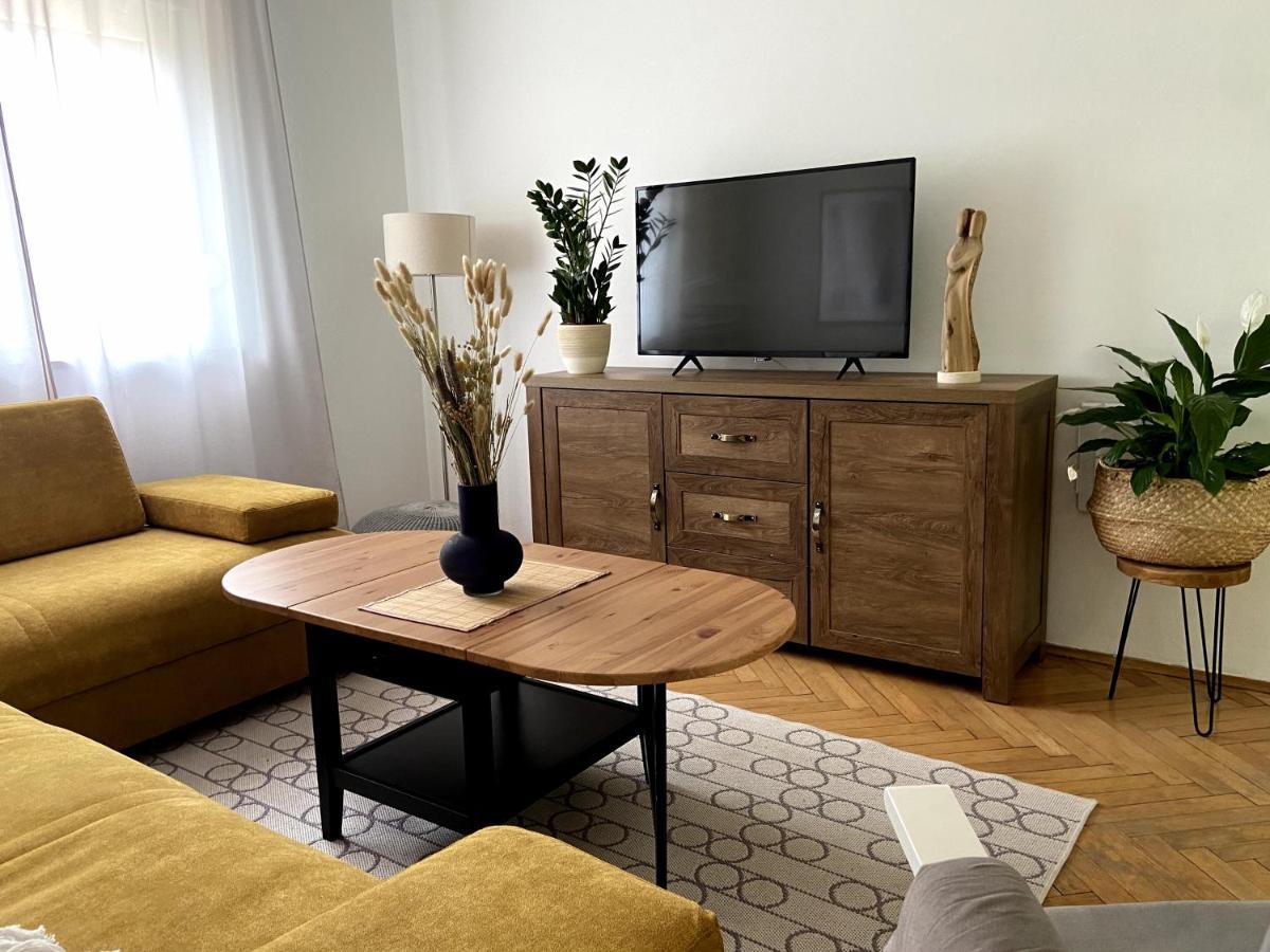Apartman Francesca Pula Bagian luar foto