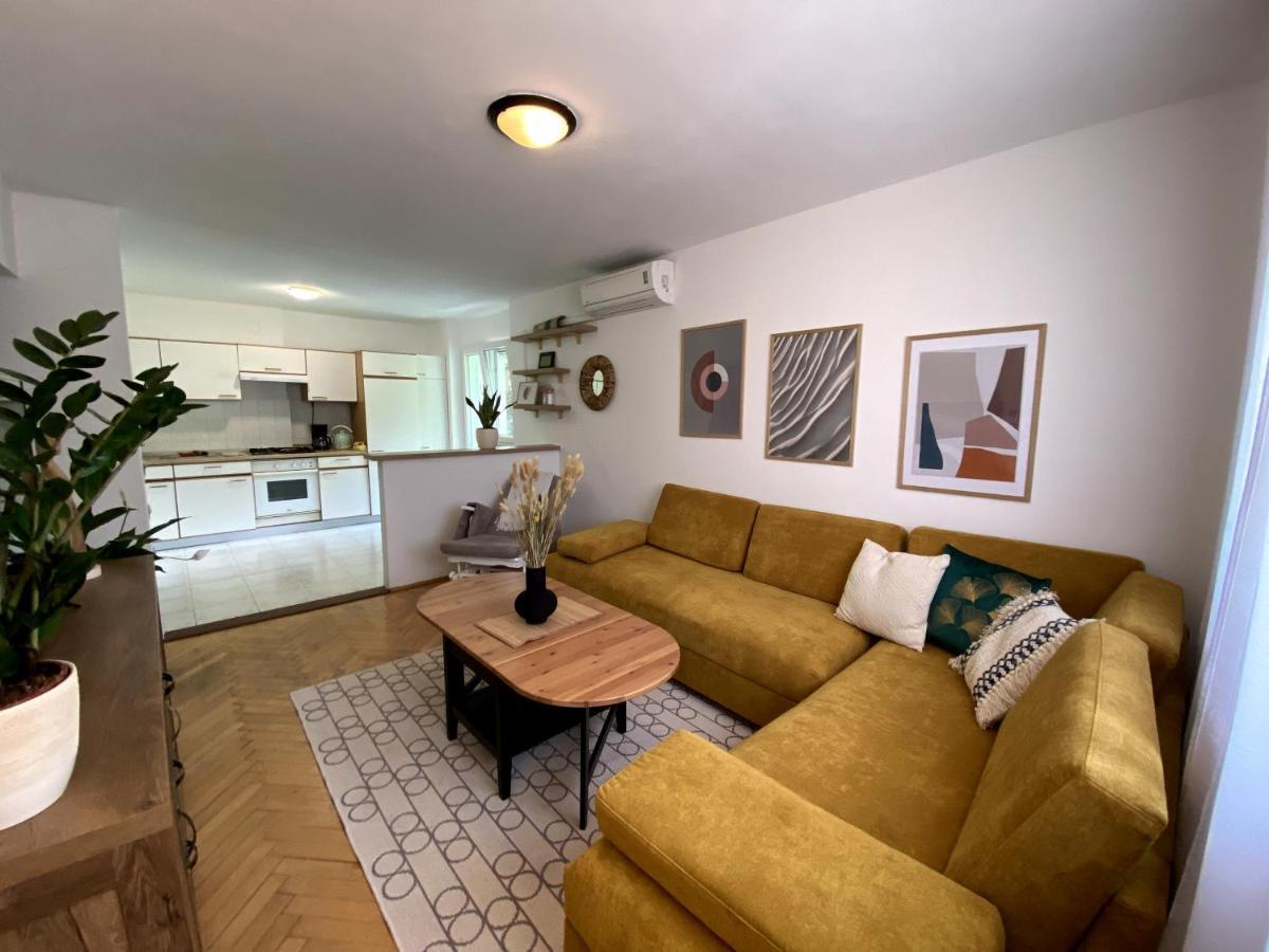 Apartman Francesca Pula Bagian luar foto
