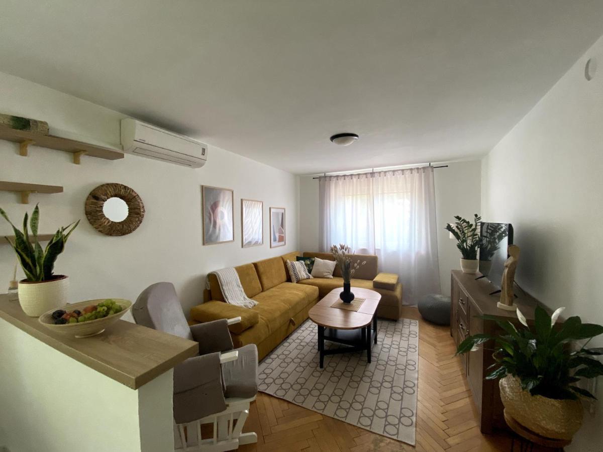 Apartman Francesca Pula Bagian luar foto